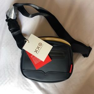 Navy Blue Hunter for Target 🎯Fanny Pack